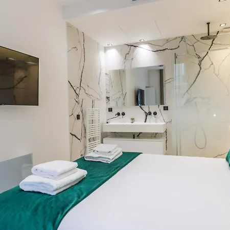 Appartamento Perfect For Exploring - 2br-6p - Center Of Parigi